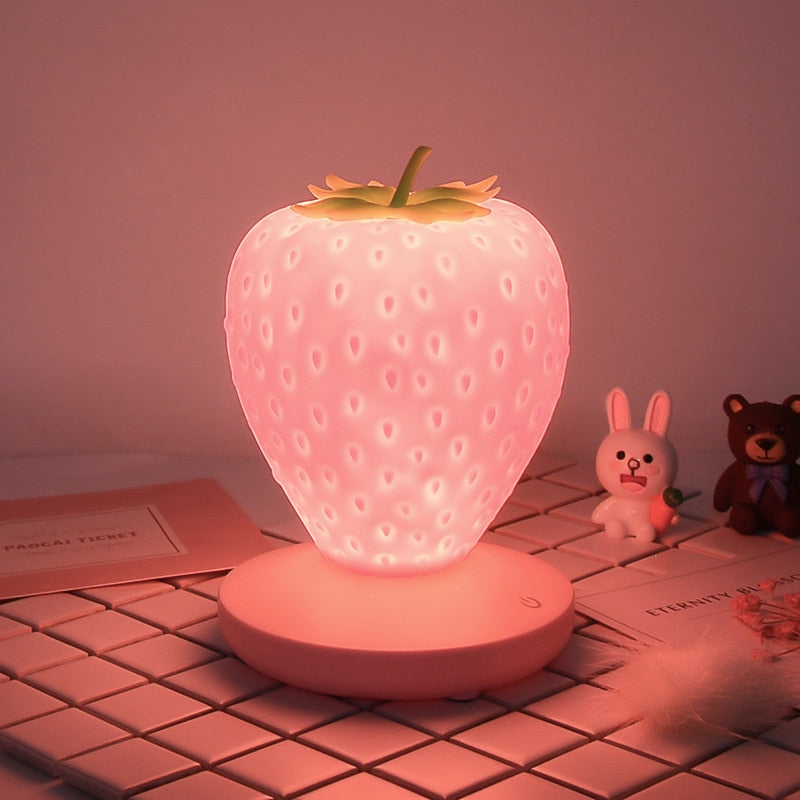 Strawberry shaped lamp